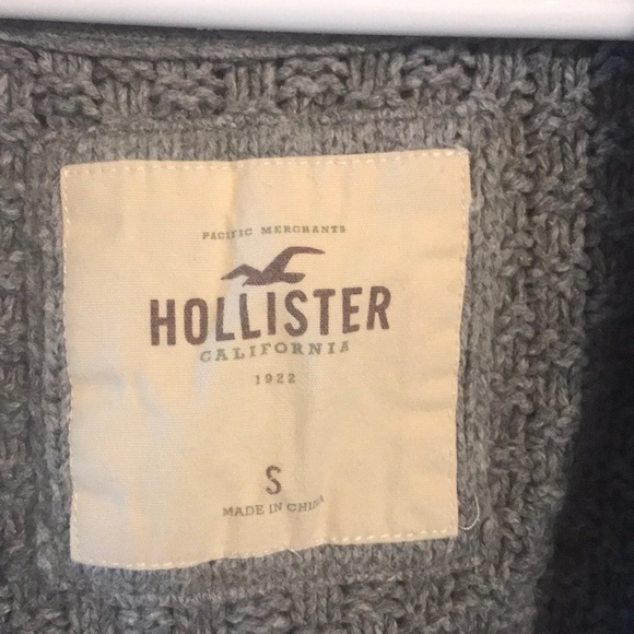 Hollister knitted cardigan - Picture 3 of 3
